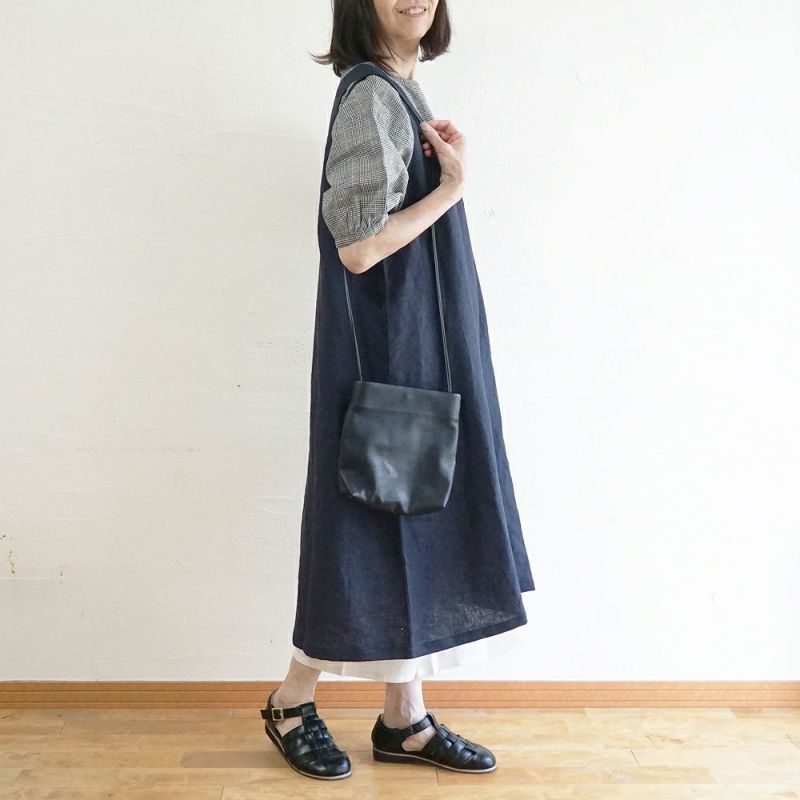 Branch m‘.,ブランチエム,ナチュラル,30代,40代,50代,60代,リネン,ゆったり,ワンピース,リネンワンピース,ノースリーブワンピース,Vネック,Vネックワンピース