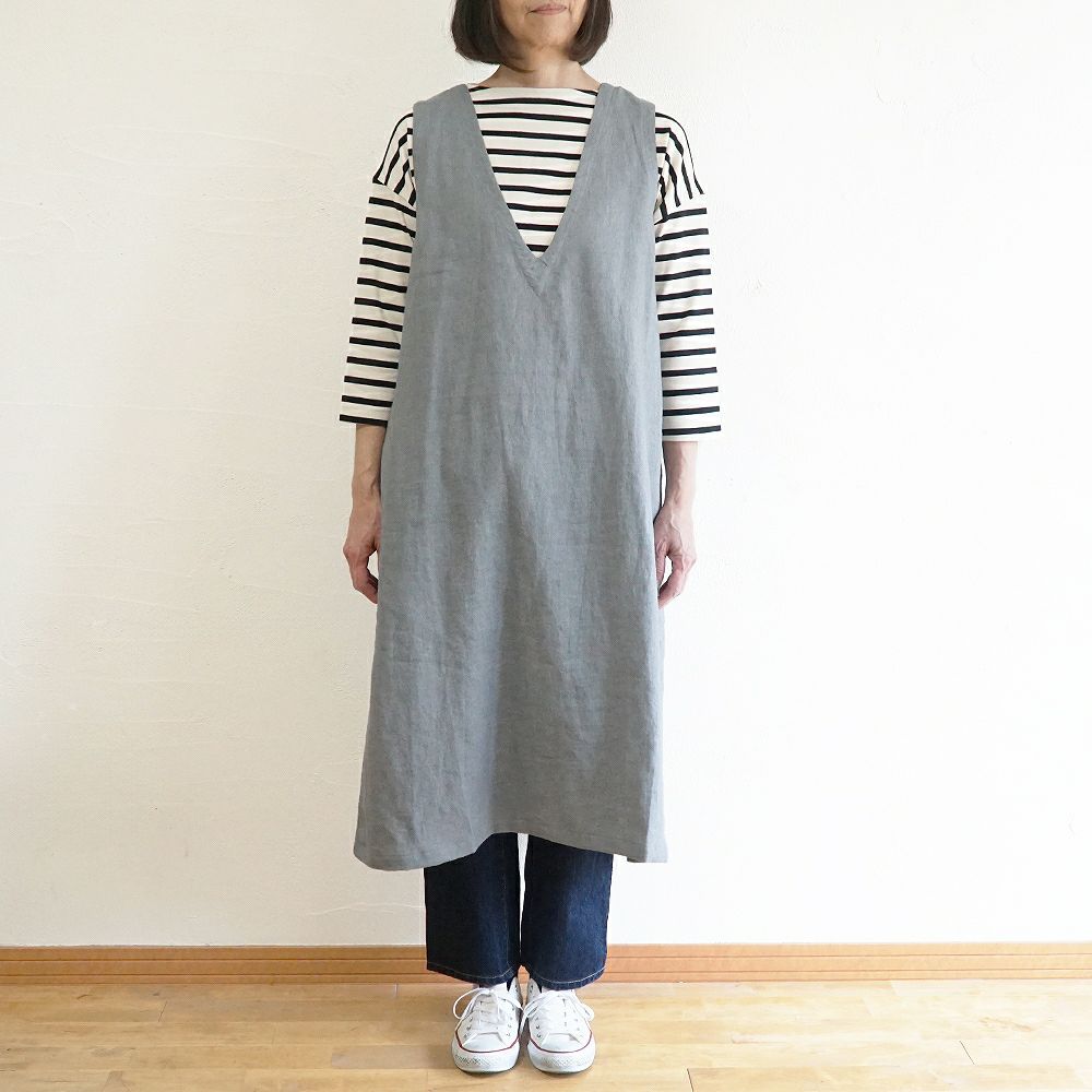 Branch m‘.,ブランチエム,ナチュラル,30代,40代,50代,60代,リネン,ゆったり,ワンピース,リネンワンピース,ノースリーブワンピース,Vネック,Vネックワンピース