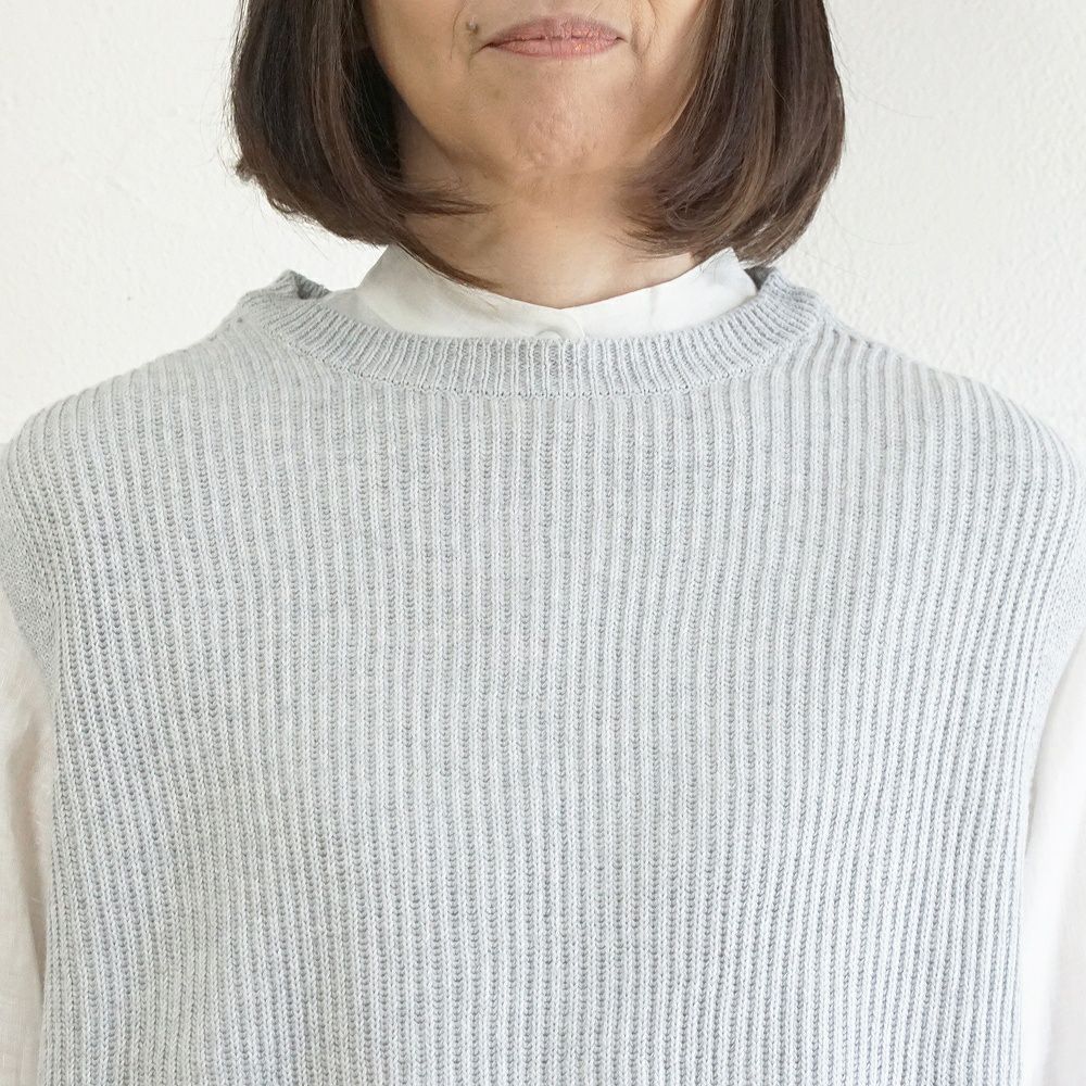 Branch m‘.,ブランチエム,ナチュラル,30代,40代,50代,60代,コットン,ゆったり, ニット,コットンニット,綿,綿ニット,ニットベスト,ベスト,