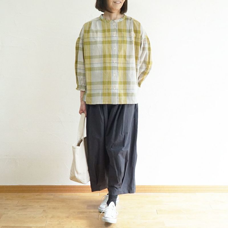 Branch m‘.,ブランチエム,ナチュラル,30代,40代,50代,60代,コットン,ゆったり,コットンリネン,blouse,ブラウス,チェック,チェック柄,チェックブラウス,ギャザーブラウス,コットンリネンブラウス