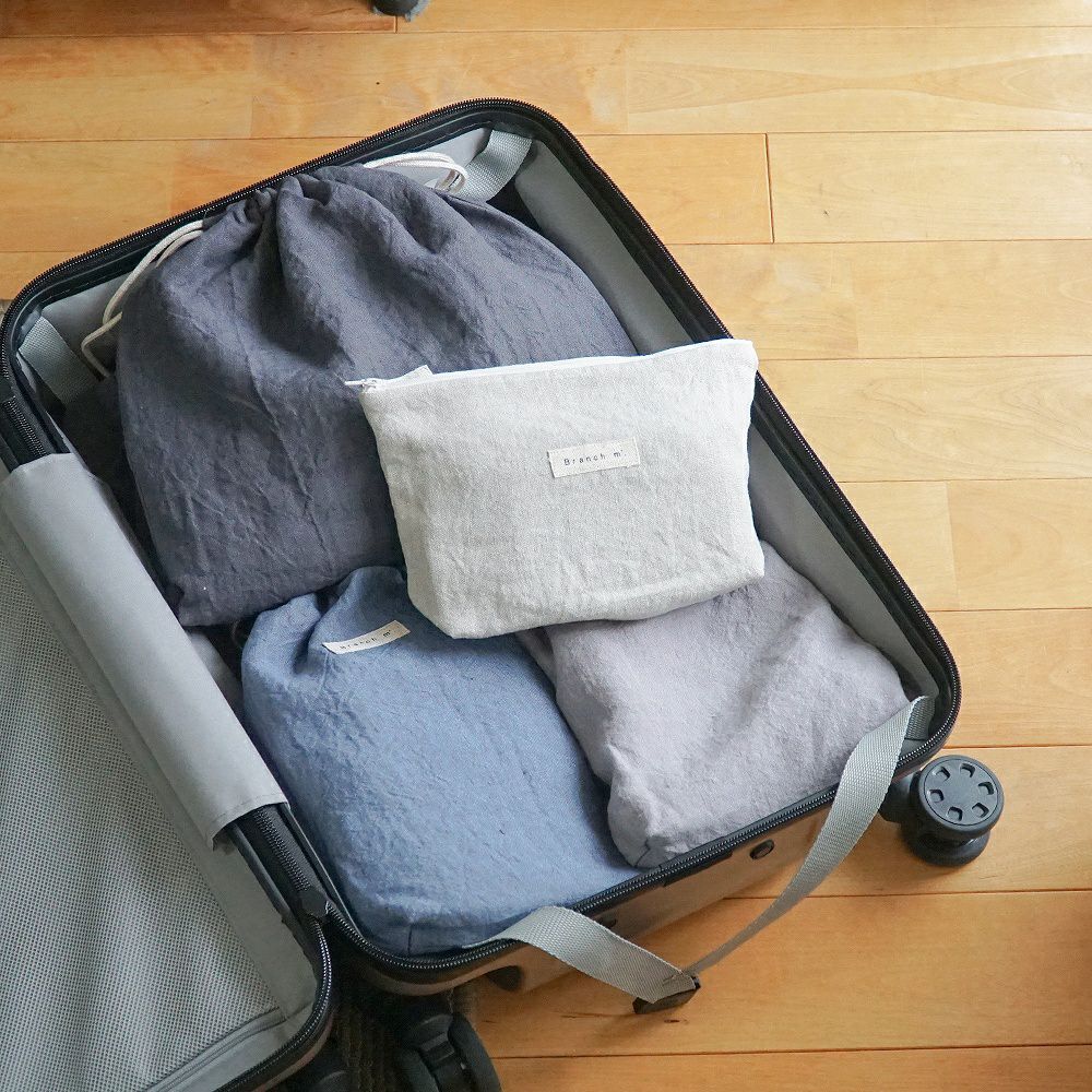 Branch m‘.,ブランチエム,ナチュラル,30代,40代,50代,60代,リネン,ゆったり,ポーチ,リネンポーチ,ファスナーポーチ,トラベルグッズ,トラベル,トラベルポーチ,