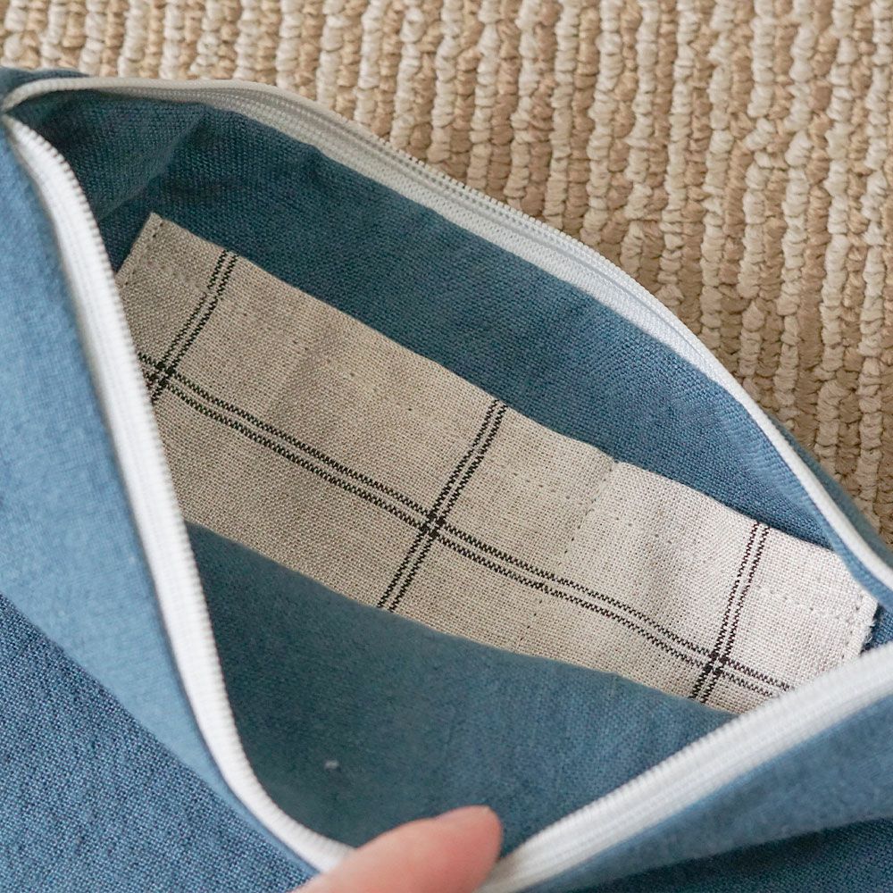 Branch m‘.,ブランチエム,ナチュラル,30代,40代,50代,60代,リネン,ゆったり,ポーチ,リネンポーチ,ファスナーポーチ,トラベルグッズ,トラベル,トラベルポーチ,