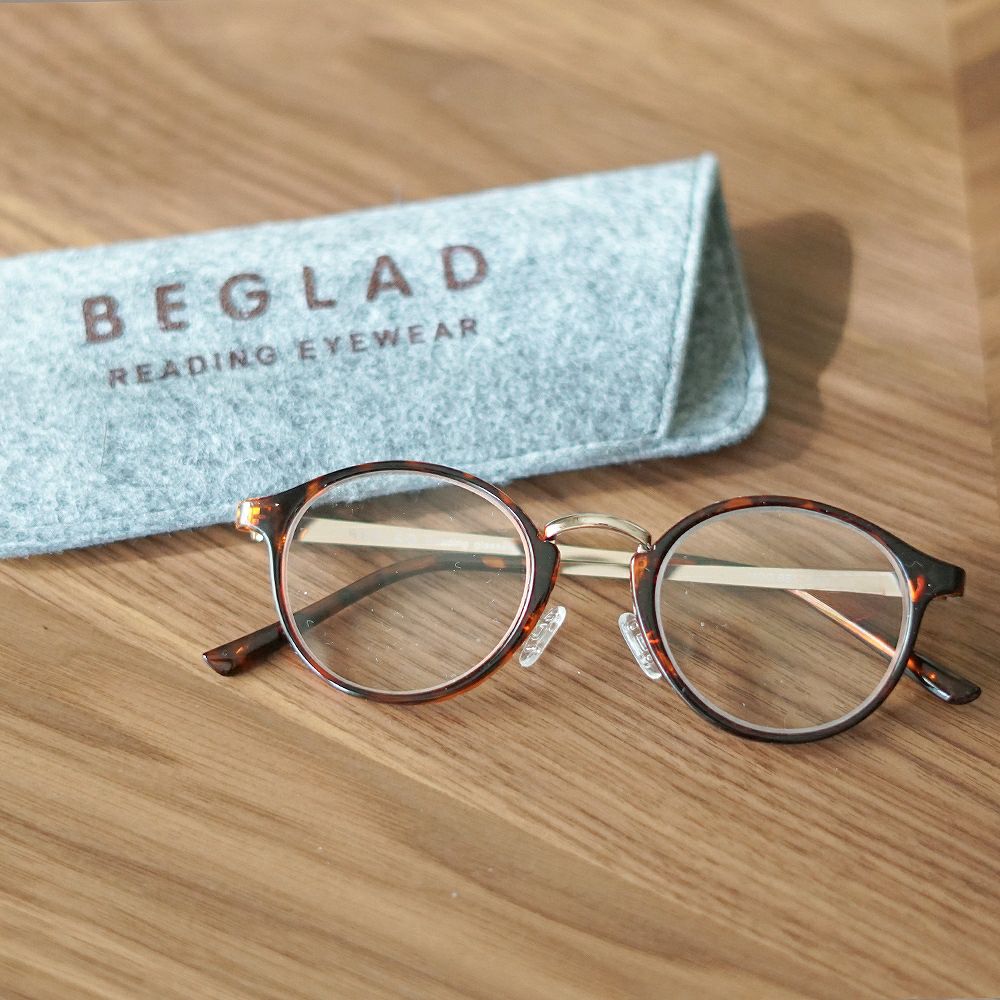Branch m‘.,ブランチエム,ナチュラル,30代,40代,50代,60代,老眼鏡,リーディンググラス,BEGLAD,おしゃれ,ビグラッド, メガネ,眼鏡