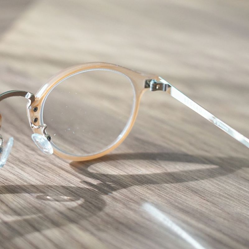 Branch m‘.,ブランチエム,ナチュラル,30代,40代,50代,60代,老眼鏡,リーディンググラス,BEGLAD,おしゃれ,ビグラッド, メガネ,眼鏡