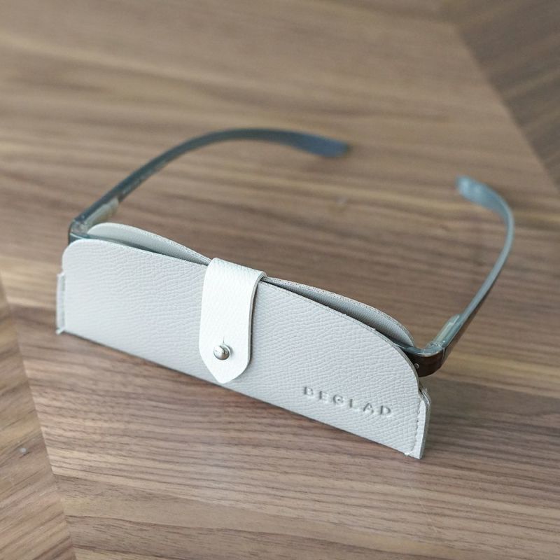 Branch m‘.,ブランチエム,ナチュラル,30代,40代,50代,60代,老眼鏡,リーディンググラス,BEGLAD,おしゃれ,ビグラッド,メガネ,眼鏡