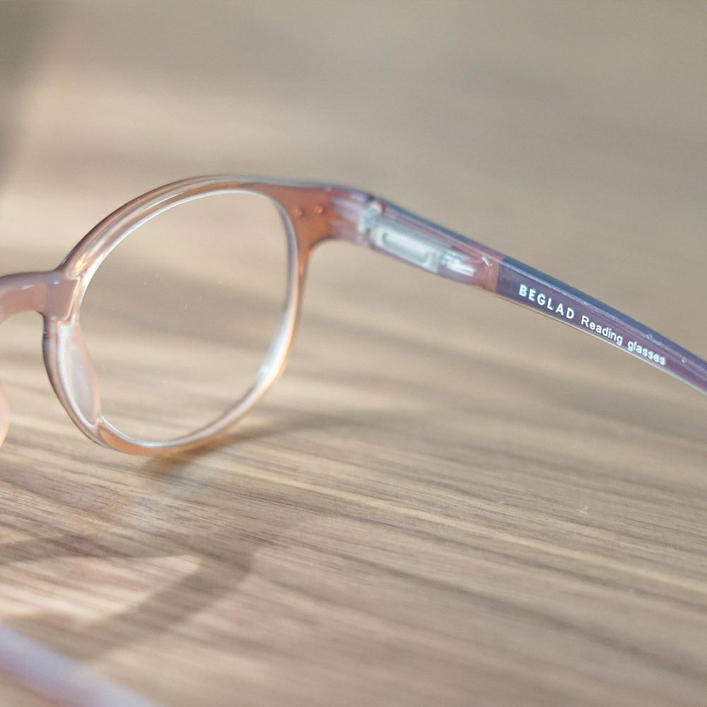 Branch m‘.,ブランチエム,ナチュラル,30代,40代,50代,60代,老眼鏡,リーディンググラス,BEGLAD,おしゃれ,ビグラッド,メガネ,眼鏡