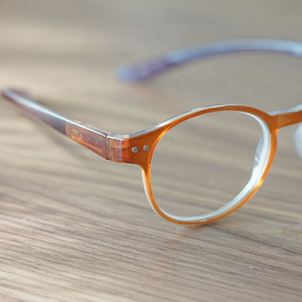 Branch m‘.,ブランチエム,ナチュラル,30代,40代,50代,60代,老眼鏡,リーディンググラス,BEGLAD,おしゃれ,ビグラッド,メガネ,眼鏡