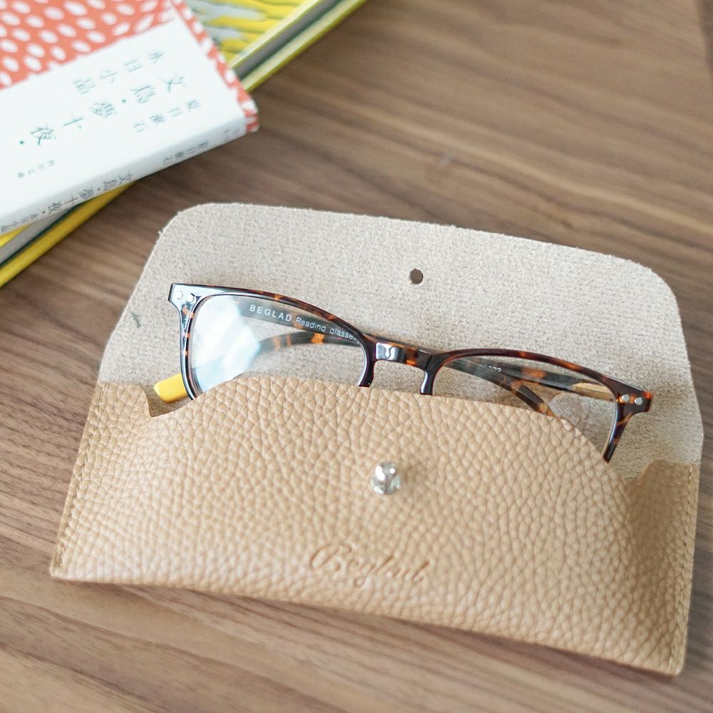 Branch m‘.,ブランチエム,ナチュラル,30代,40代,50代,60代,老眼鏡,リーディンググラス,BEGLAD,おしゃれ,ビグラッド,メガネ,眼鏡