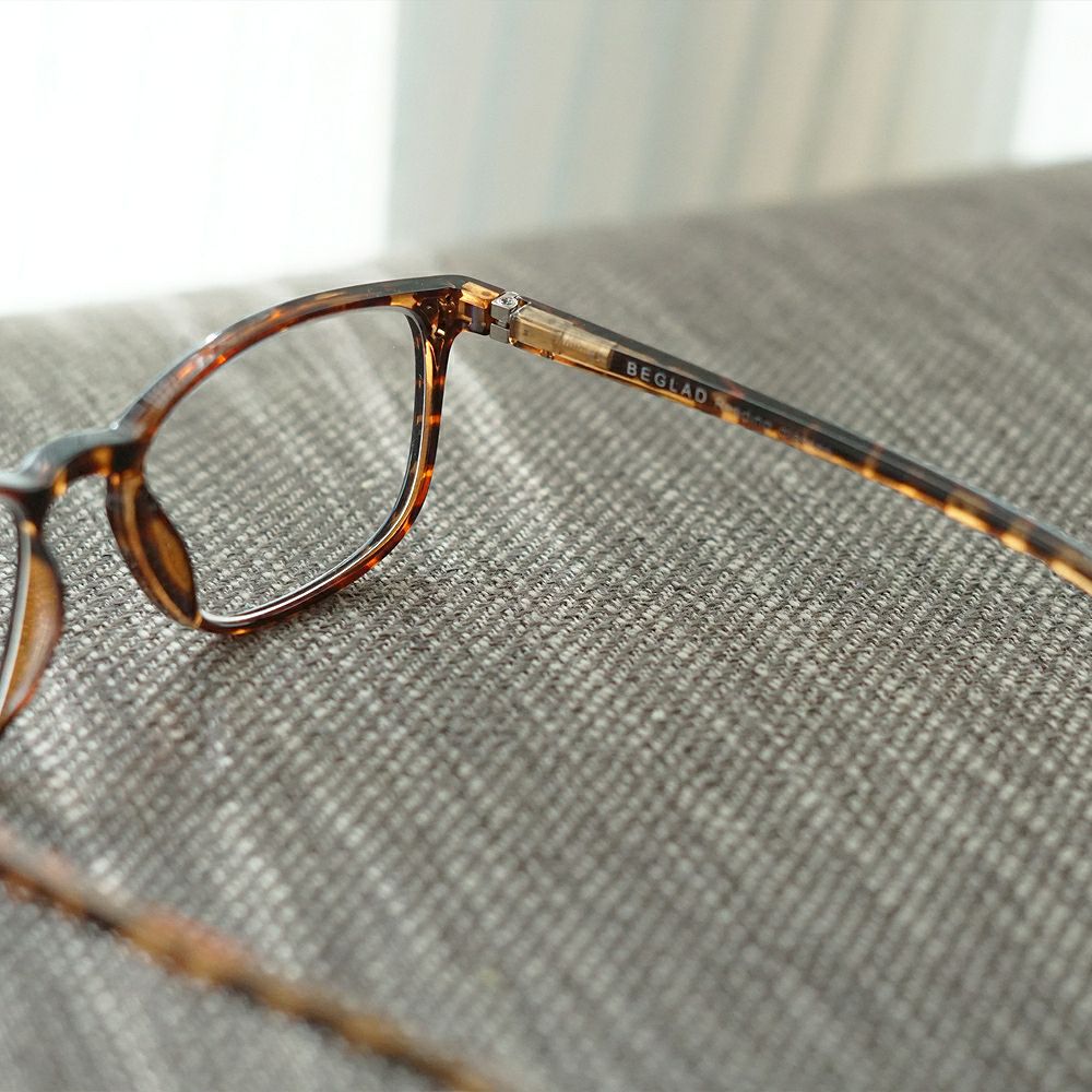 Branch m‘.,ブランチエム,ナチュラル,30代,40代,50代,60代,老眼鏡,リーディンググラス,BEGLAD,おしゃれ,ビグラッド,メガネ,眼鏡