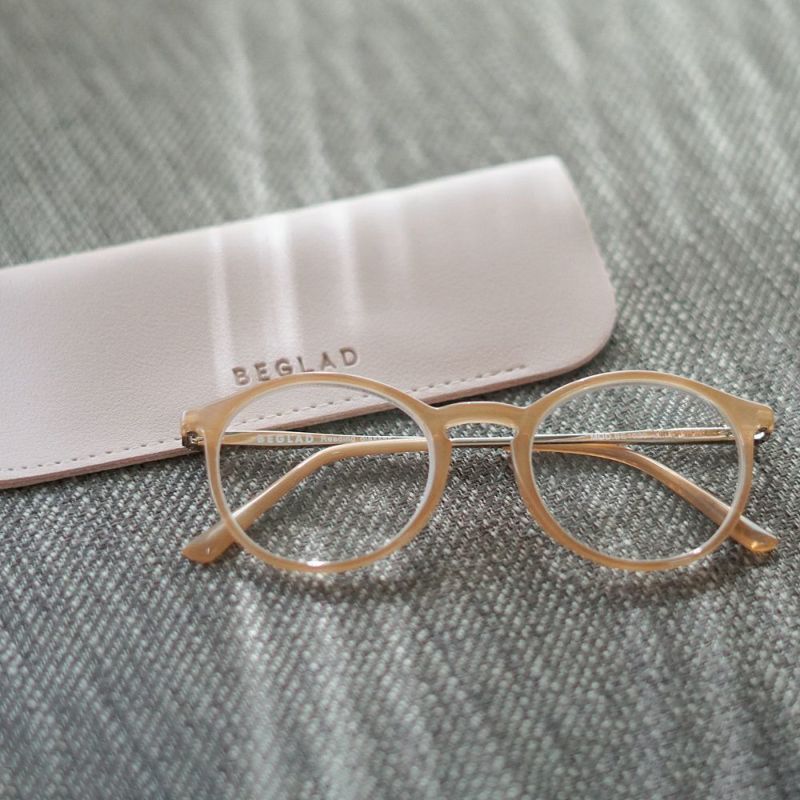 Branch m‘.,ブランチエム,ナチュラル,30代,40代,50代,60代,老眼鏡,リーディンググラス,BEGLAD,おしゃれ,ビグラッド,メガネ,眼鏡