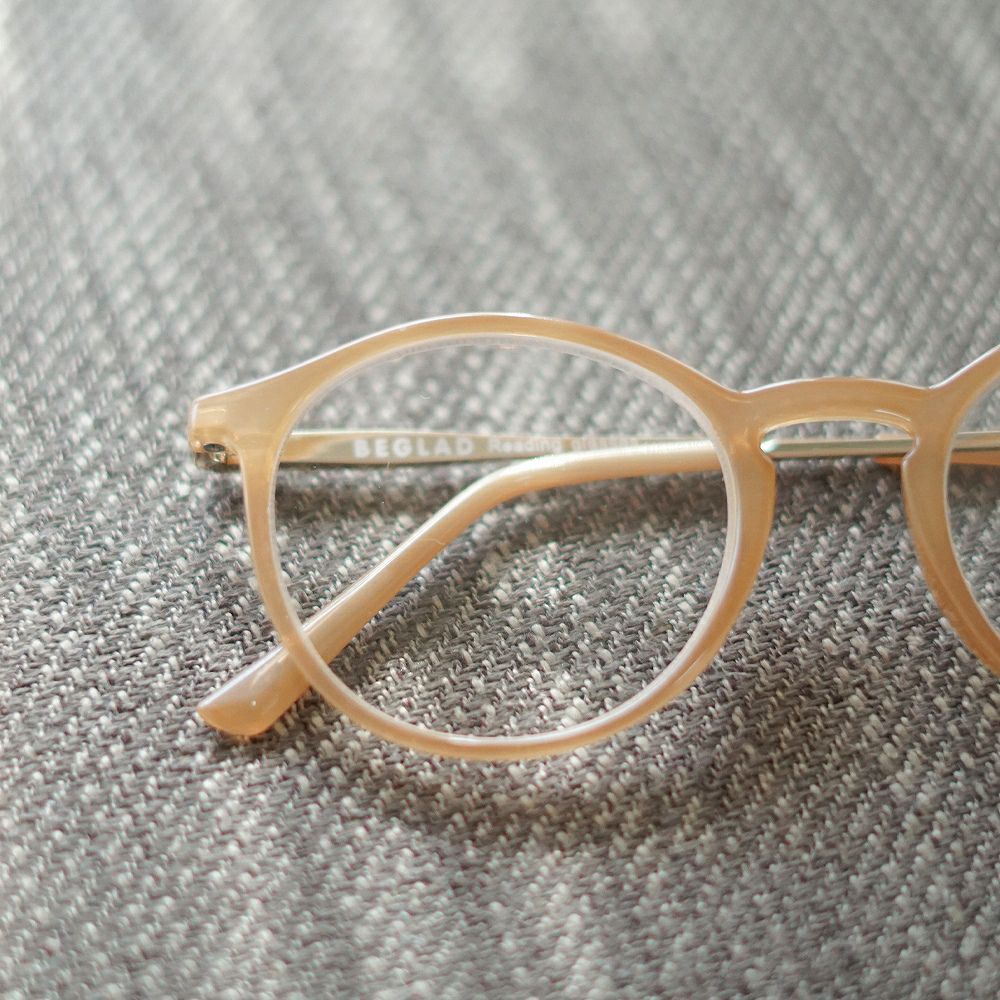 Branch m‘.,ブランチエム,ナチュラル,30代,40代,50代,60代,老眼鏡,リーディンググラス,BEGLAD,おしゃれ,ビグラッド,メガネ,眼鏡