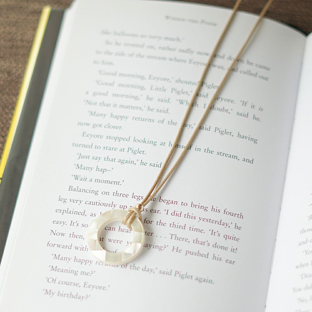 Branch m‘.,ブランチエム,ナチュラル,30代,40代,50代,60代,老眼鏡,リーディンググラス,BEGLAD,おしゃれ,ビグラッド, メガネ,眼鏡,グラスホルダー,眼鏡ホルダー,メガネホルダー