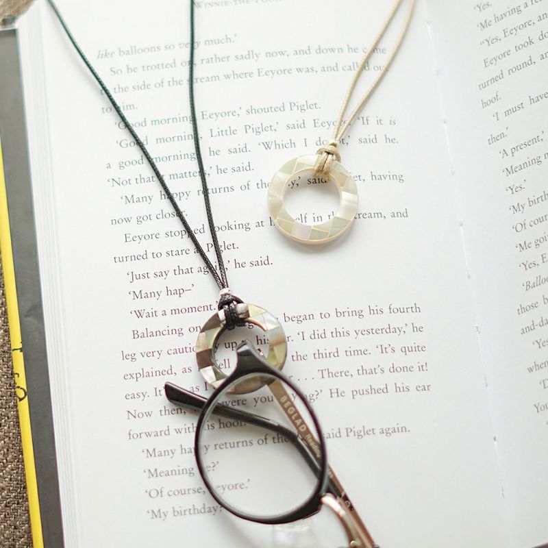 Branch m‘.,ブランチエム,ナチュラル,30代,40代,50代,60代,老眼鏡,リーディンググラス,BEGLAD,おしゃれ,ビグラッド, メガネ,眼鏡,グラスホルダー,眼鏡ホルダー,メガネホルダー