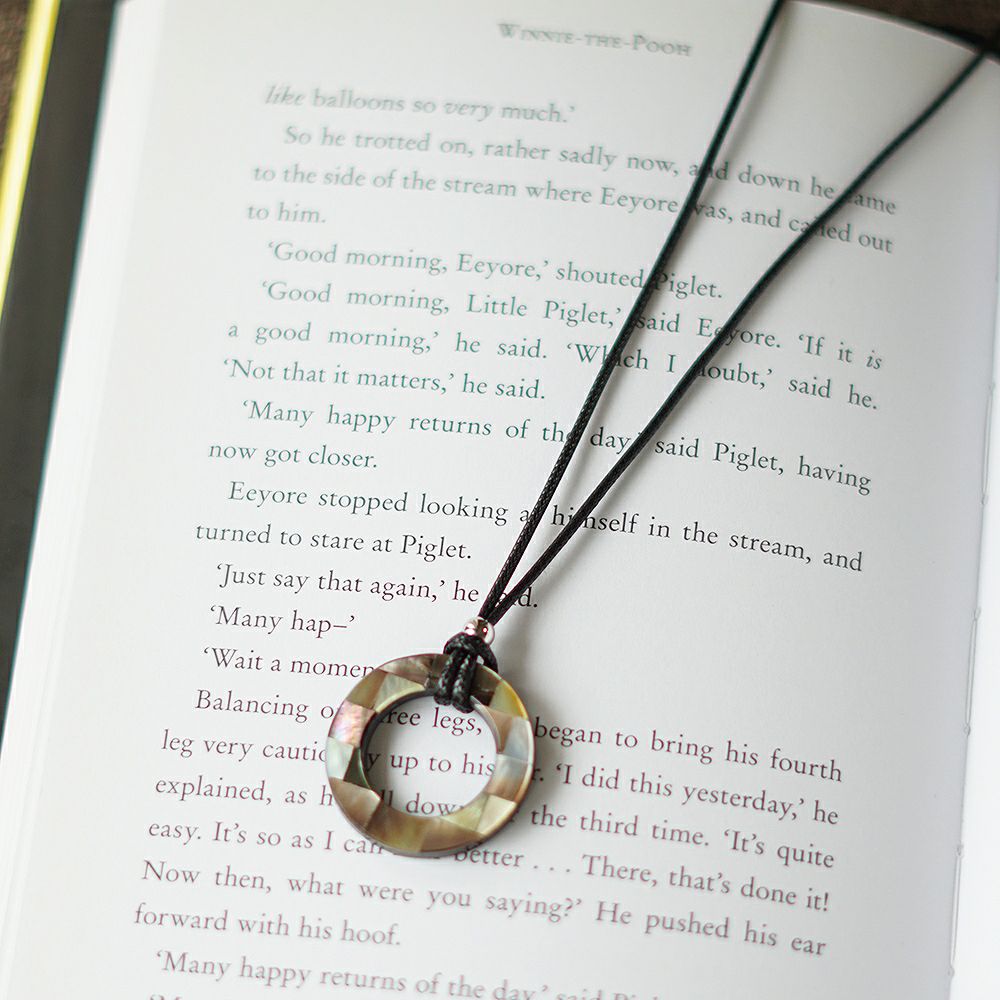 Branch m‘.,ブランチエム,ナチュラル,30代,40代,50代,60代,老眼鏡,リーディンググラス,BEGLAD,おしゃれ,ビグラッド, メガネ,眼鏡,グラスホルダー,眼鏡ホルダー,メガネホルダー