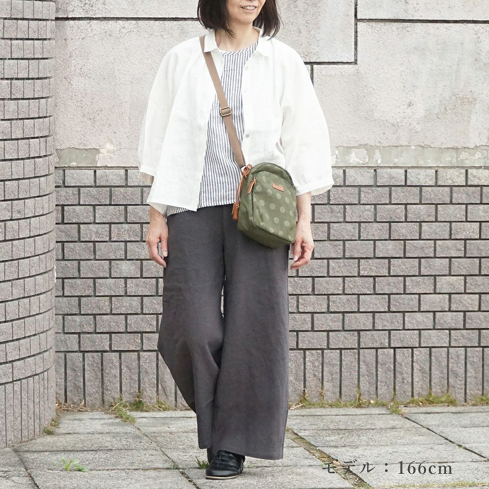 Branch m‘.,ブランチエム,ナチュラル,30代,40代,50代,60代,ゆったり,バッグ,toleur,トーラ,トートバッグ,革バッグ,カウレザーバッグ,カウレザー,ショルダーバッグ,ショルダー,ナイロンバッグ