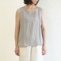 Branch m‘.,ブランチエム,ナチュラル,30代,40代,50代,60代,リネン,ゆったり,タンクトップ,リネンタンクトップ,インナー,レイヤード,ノースリーブ