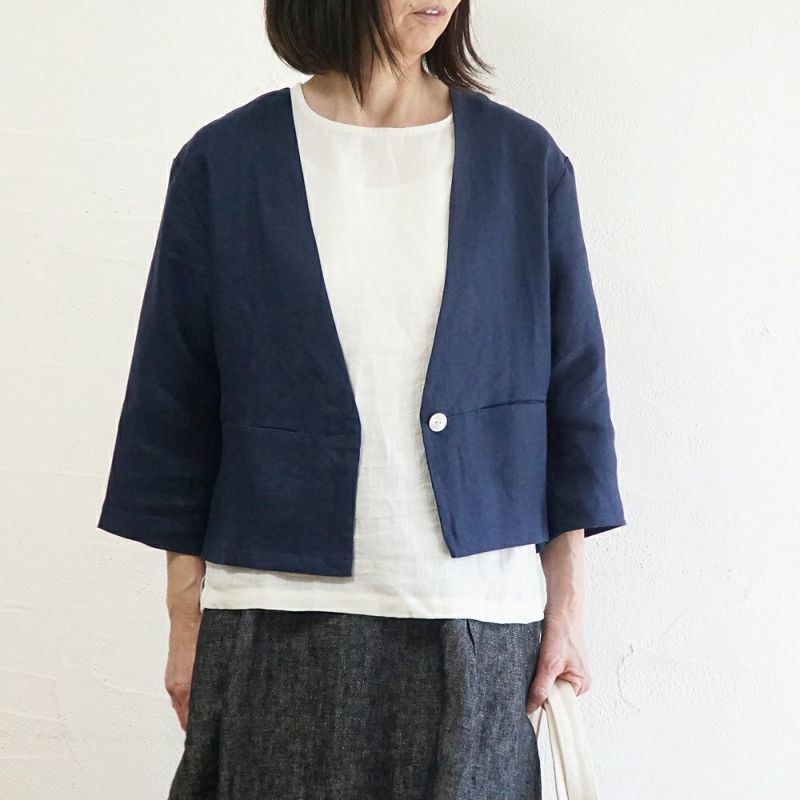 Branch m‘.,ブランチエム,ナチュラル,30代,40代,50代,60代,リネン,ゆったり,ジャケット,リネンジャケット,Vネック、Vネックジャケット,ノーカラージャケット,ショート丈,ショートジャケット,フォーマル,オケージョン,セットアップ