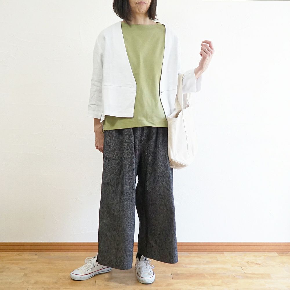 Branch m‘.,ブランチエム,ナチュラル,30代,40代,50代,60代,リネン,ゆったり,ジャケット,リネンジャケット,Vネック、Vネックジャケット,ノーカラージャケット,ショート丈,ショートジャケット,フォーマル,オケージョン,セットアップ
