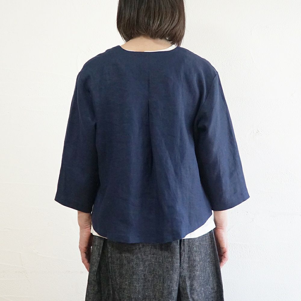 Branch m‘.,ブランチエム,ナチュラル,30代,40代,50代,60代,リネン,ゆったり,ジャケット,リネンジャケット,Vネック、Vネックジャケット,ノーカラージャケット,ショート丈,ショートジャケット,フォーマル,オケージョン,セットアップ