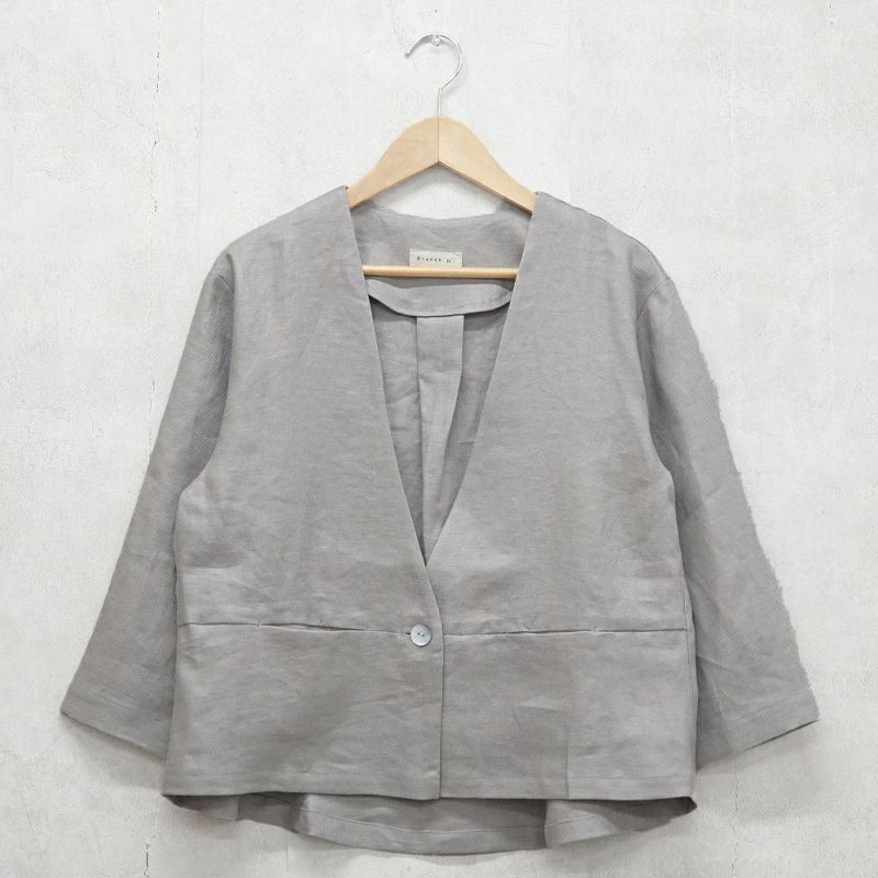 Branch m‘.,ブランチエム,ナチュラル,30代,40代,50代,60代,リネン,ゆったり,ジャケット,リネンジャケット,Vネック、Vネックジャケット,ノーカラージャケット,ショート丈,ショートジャケット,フォーマル,オケージョン,セットアップ
