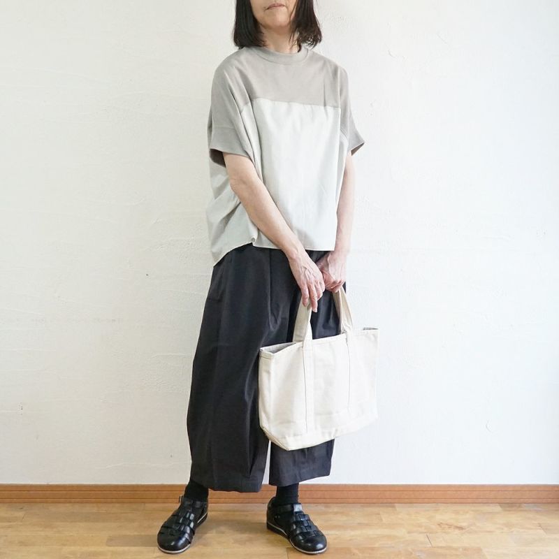 Branch m‘.,ブランチエム,ナチュラル,30代,40代,50代,60代,コットン,ゆったり,Tシャツ,ビッグTシャツ,オーバーサイズTシャツ,５分袖,５分袖Tシャツ,コクーンTシャツ,プルオーバー