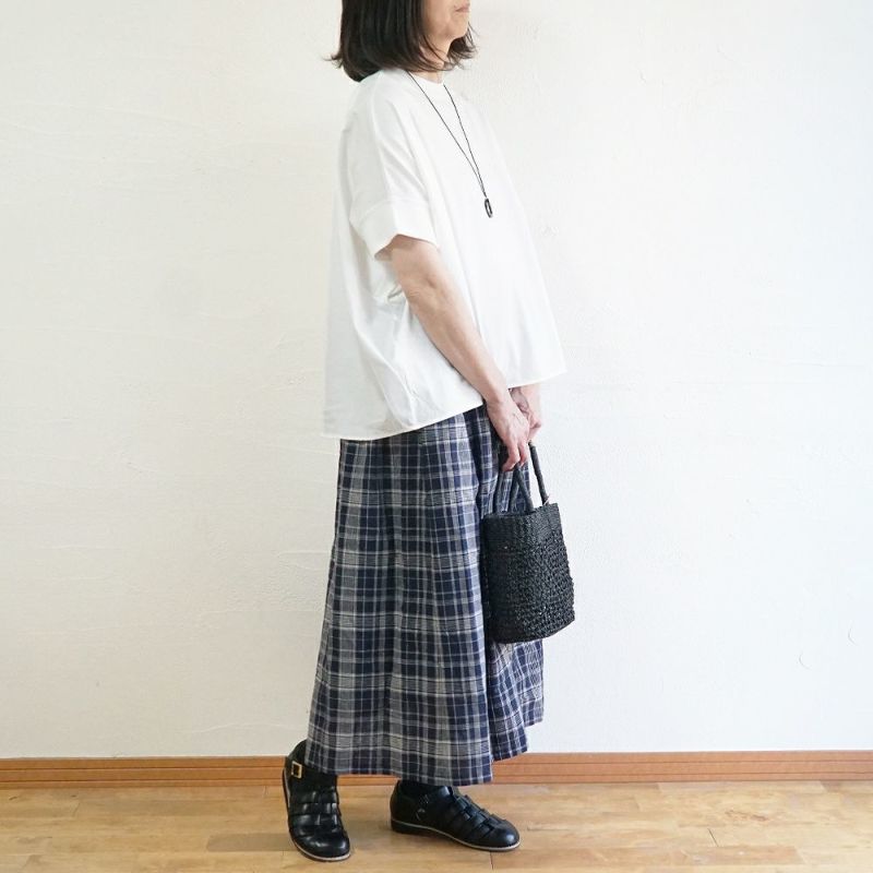 Branch m‘.,ブランチエム,ナチュラル,30代,40代,50代,60代,コットン,ゆったり,Tシャツ,ビッグTシャツ,オーバーサイズTシャツ,５分袖,５分袖Tシャツ,コクーンTシャツ,プルオーバー