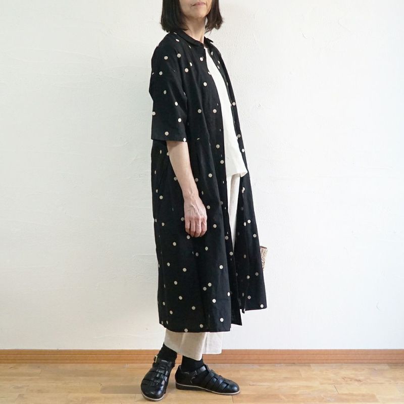 Branch m‘.,ブランチエム,ナチュラル,30代,40代,50代,60代,リネン,ゆったり,ドット,ドット柄,刺繍,刺繍ブラウス,半袖,半袖ワンピース,ワンピース,シャツワンピース