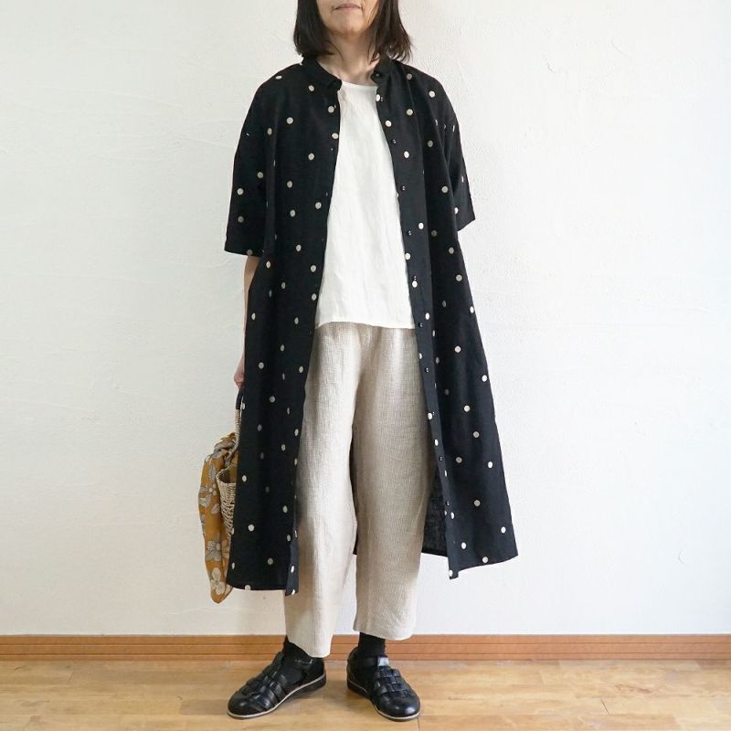 Branch m‘.,ブランチエム,ナチュラル,30代,40代,50代,60代,リネン,ゆったり,ドット,ドット柄,刺繍,刺繍ブラウス,半袖,半袖ワンピース,ワンピース,シャツワンピース