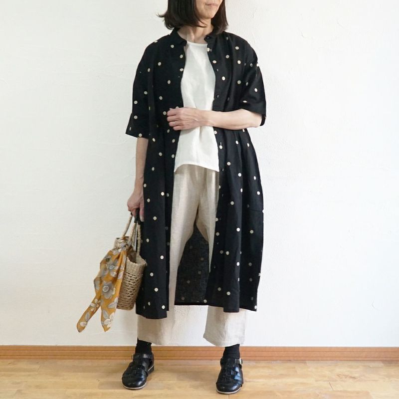 Branch m‘.,ブランチエム,ナチュラル,30代,40代,50代,60代,リネン,ゆったり,ドット,ドット柄,刺繍,刺繍ブラウス,半袖,半袖ワンピース,ワンピース,シャツワンピース