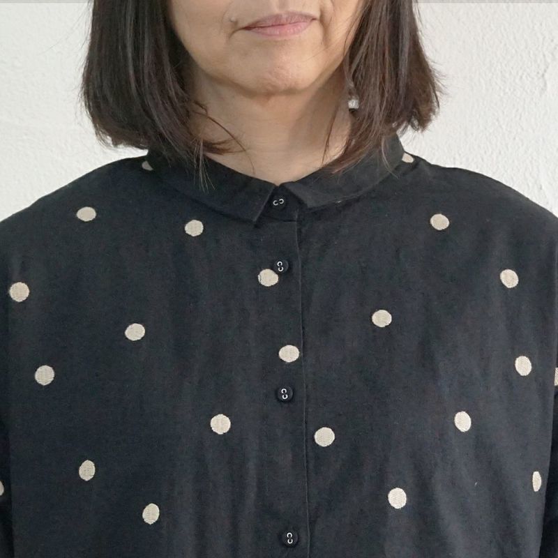 Branch m‘.,ブランチエム,ナチュラル,30代,40代,50代,60代,リネン,ゆったり,ドット,ドット柄,刺繍,刺繍ブラウス,半袖,半袖ワンピース,ワンピース,シャツワンピース