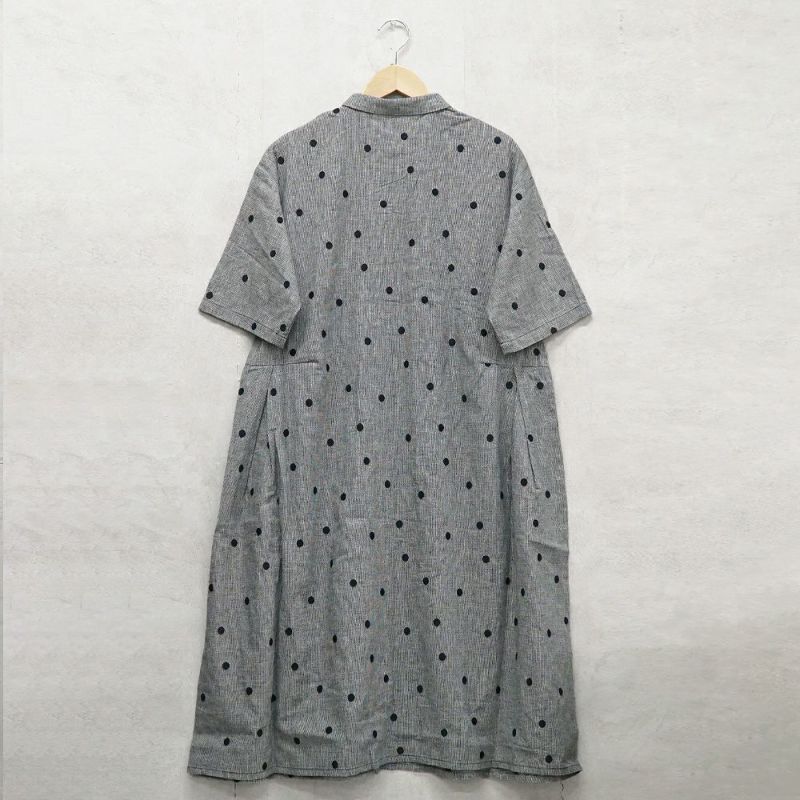 Branch m‘.,ブランチエム,ナチュラル,30代,40代,50代,60代,リネン,ゆったり,ドット,ドット柄,刺繍,刺繍ブラウス,半袖,半袖ワンピース,ワンピース,シャツワンピース