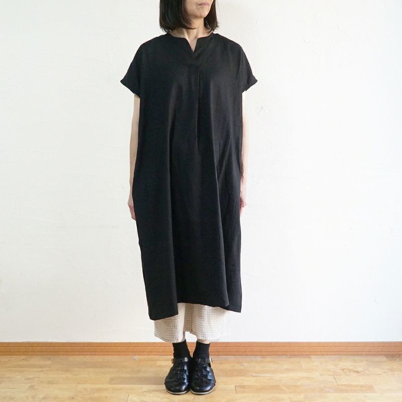Branch m‘.,ブランチエム,ナチュラル,30代,40代,50代,60代,リネン,ゆったり,ワンピース,リネンワンピース,ノースリーブワンピース,スキッパー,スキッパーワンピース