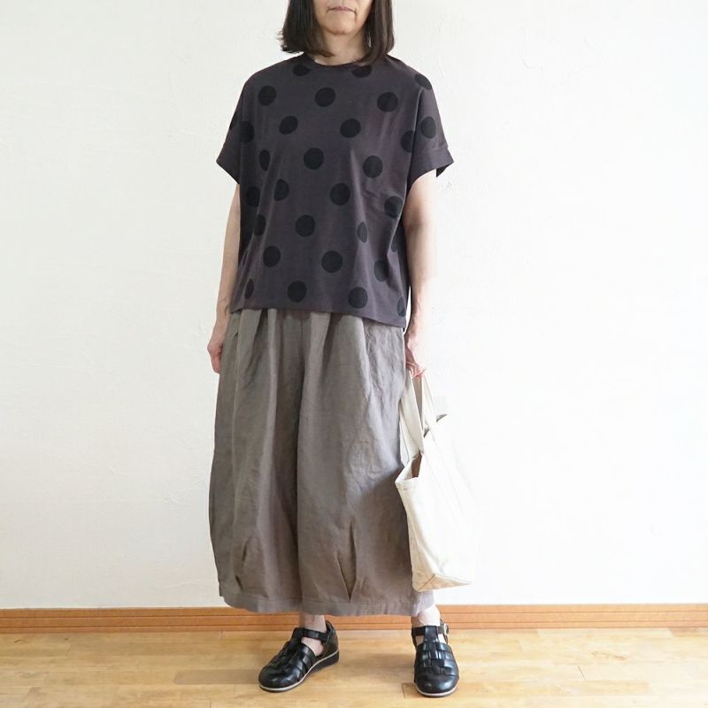 Branch m‘.,ブランチエム,ナチュラル,30代,40代,50代,60代,リネン,ゆったり,blouse,ブラウス,半袖,ドット,ドット柄,Tシャツ,カットソー,半袖Tシャツ,プルオーバー, 