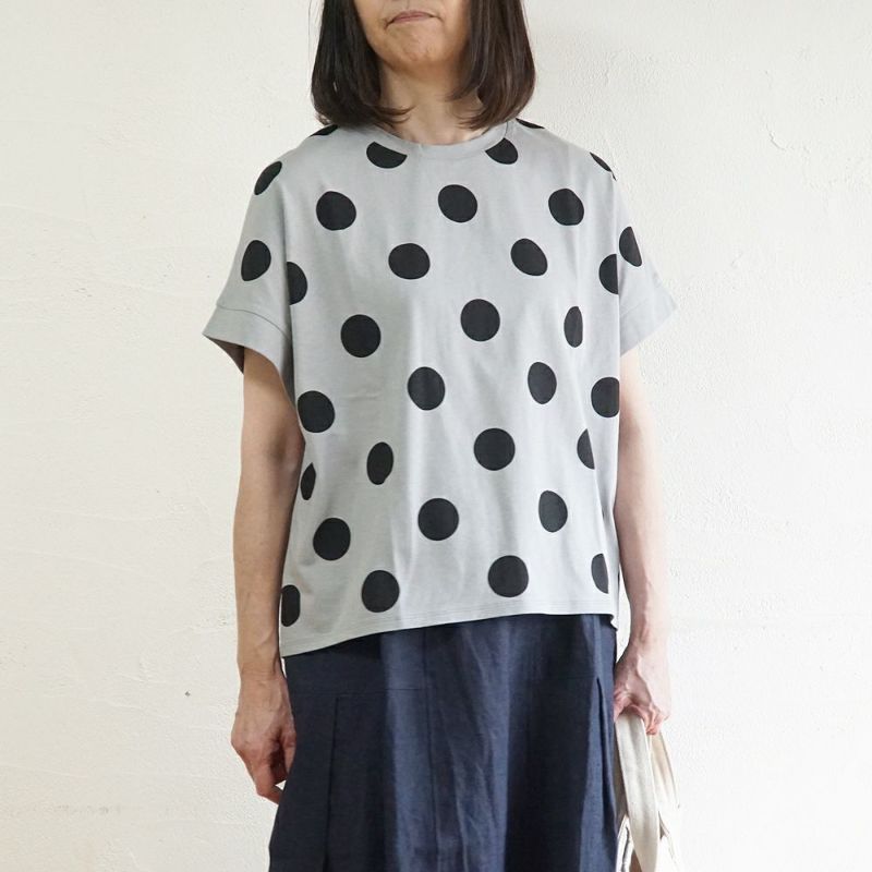 Branch m‘.,ブランチエム,ナチュラル,30代,40代,50代,60代,リネン,ゆったり,blouse,ブラウス,半袖,ドット,ドット柄,Tシャツ,カットソー,半袖Tシャツ,プルオーバー, 