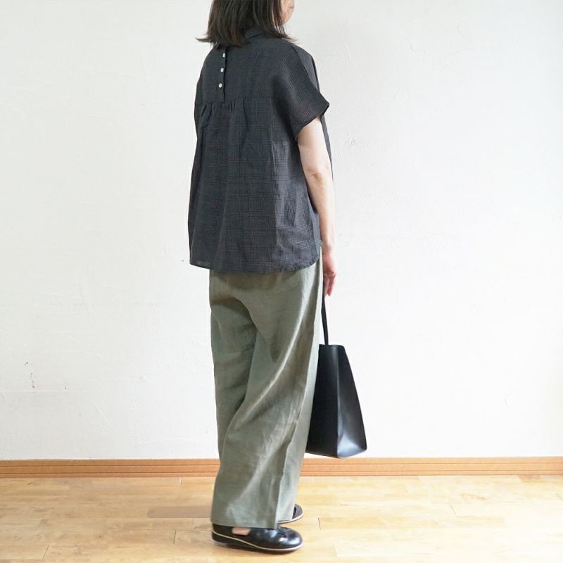 Branch m‘.,ブランチエム,ナチュラル,30代,40代,50代,60代,リネン,ゆったり,blouse,ブラウス,半袖,チェック,チェック柄,チェック柄ブラウス,リネンブラウス,フレンチスリーブ,チビ衿,ストライプ