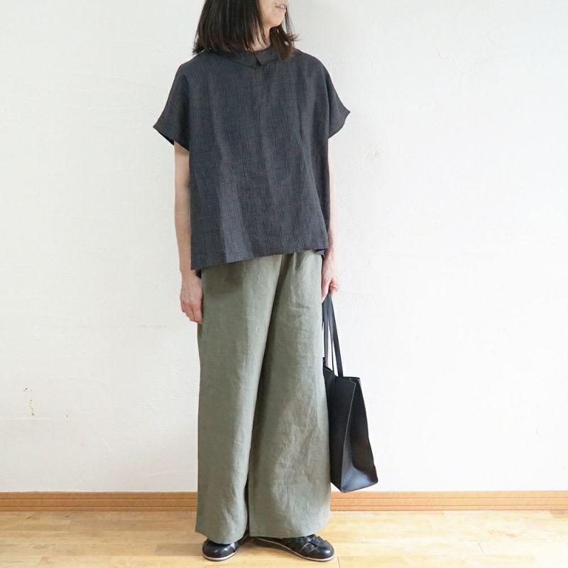 Branch m‘.,ブランチエム,ナチュラル,30代,40代,50代,60代,リネン,ゆったり,blouse,ブラウス,半袖,チェック,チェック柄,チェック柄ブラウス,リネンブラウス,フレンチスリーブ,チビ衿,ストライプ