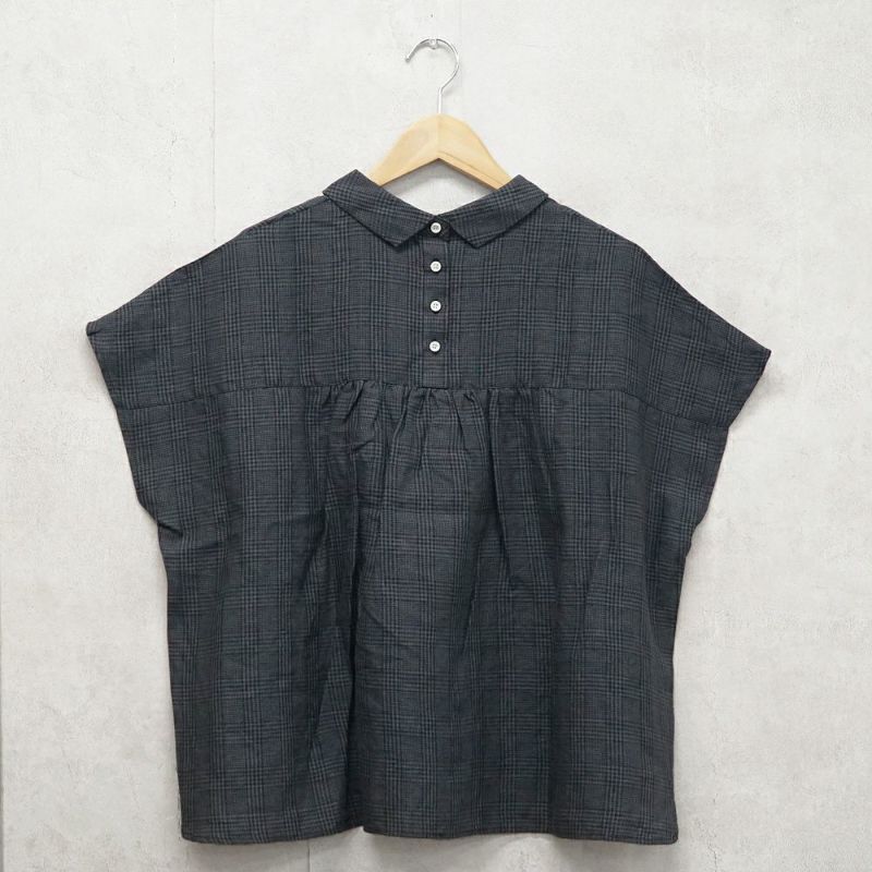Branch m‘.,ブランチエム,ナチュラル,30代,40代,50代,60代,リネン,ゆったり,blouse,ブラウス,半袖,チェック,チェック柄,チェック柄ブラウス,リネンブラウス,フレンチスリーブ,チビ衿,ストライプ