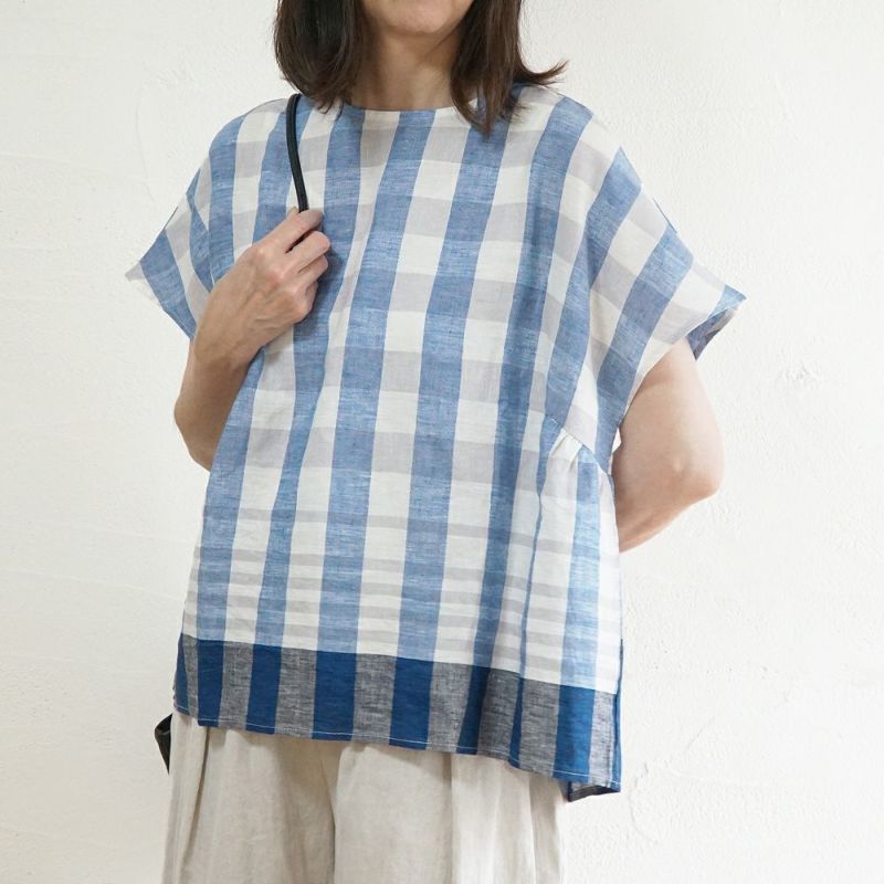 Branch m‘.,ブランチエム,ナチュラル,30代,40代,50代,60代,リネン,ゆったり,blouse,ブラウス,半袖,チェック,チェック柄,チェック柄ブラウス,リネンブラウス,フレンチスリーブ,パネルチェック,パネルチェックブラウス,プルオーバーブラウス,プルオーバー