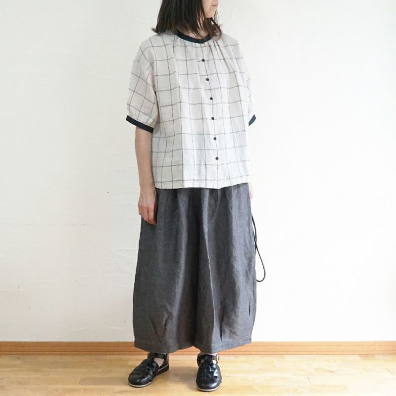Branch m‘.,ブランチエム,ナチュラル,30代,40代,50代,60代,リネン,ゆったり,blouse,ブラウス,半袖,チェック,チェック柄,チェック柄ブラウス,リネンブラウス,フレンチスリーブ,配色ブラウス