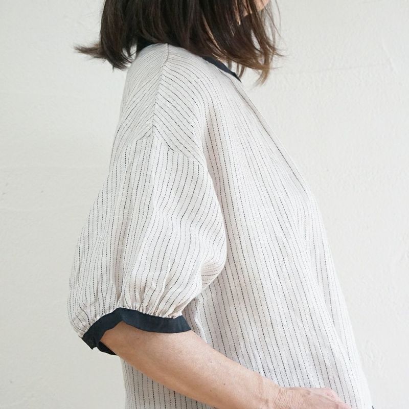 Branch m‘.,ブランチエム,ナチュラル,30代,40代,50代,60代,リネン,ゆったり,blouse,ブラウス,半袖,チェック,チェック柄,チェック柄ブラウス,リネンブラウス,フレンチスリーブ,配色ブラウス
