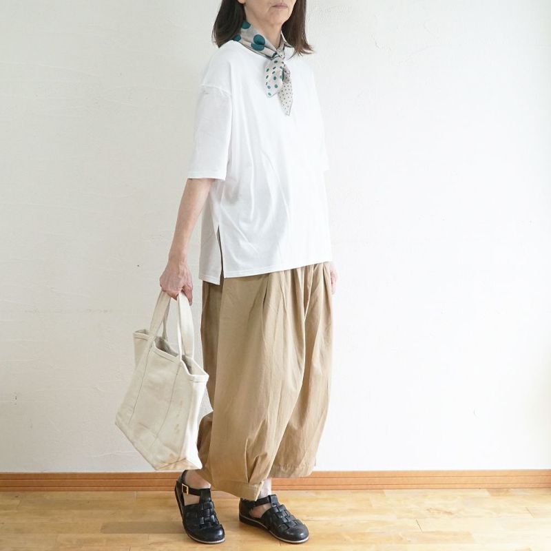 Branch m‘.,ブランチエム,ナチュラル,30代,40代,50代,60代,コットン,ゆったり,綿,Tシャツ,ビッグシルエット,オーバーシルエット,オーバーサイズ,カットソー,５分袖,５分袖Tシャツ