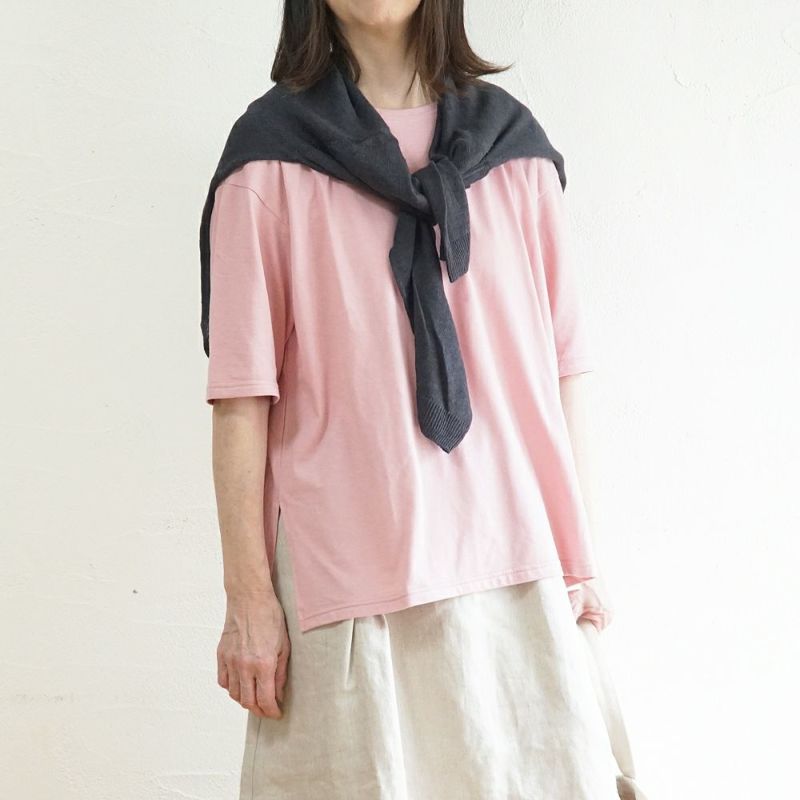 Branch m‘.,ブランチエム,ナチュラル,30代,40代,50代,60代,コットン,ゆったり,綿,Tシャツ,ビッグシルエット,オーバーシルエット,オーバーサイズ,カットソー,５分袖,５分袖Tシャツ