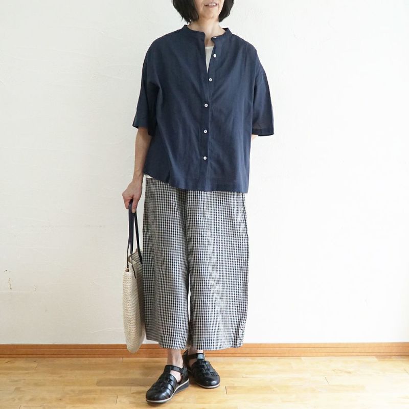 Branch m‘.,ブランチエム,ナチュラル,30代,40代,50代,60代,コットン,綿,ゆったり,ブラウス,コットンブラウス,バンドカラーブラウス,スタンドカラーブラウス,コットンシャツ,シャツ,５分袖,コットンボイルガーゼ,