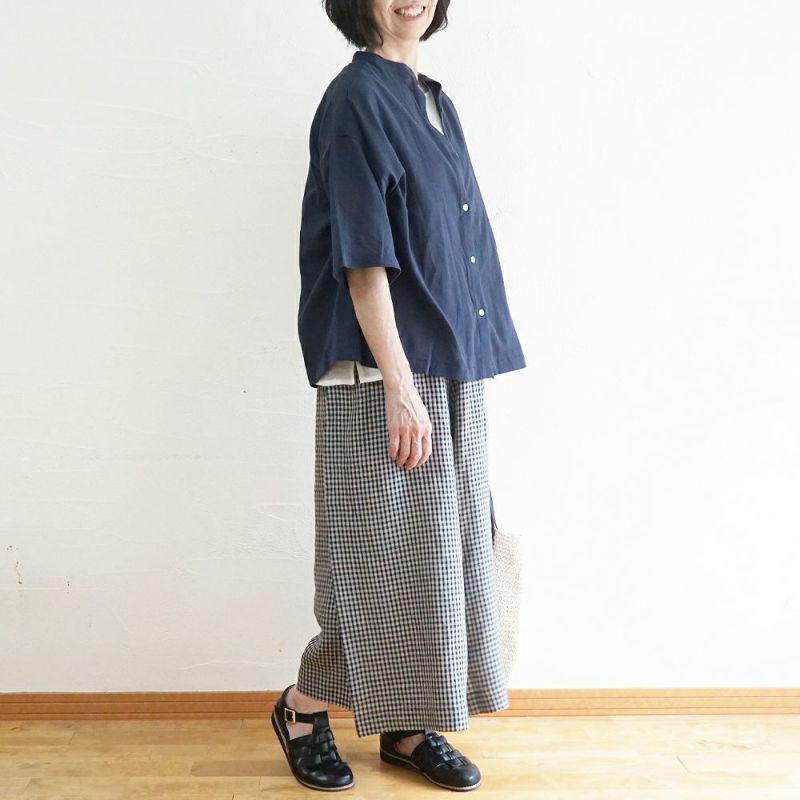 Branch m‘.,ブランチエム,ナチュラル,30代,40代,50代,60代,コットン,綿,ゆったり,ブラウス,コットンブラウス,バンドカラーブラウス,スタンドカラーブラウス,コットンシャツ,シャツ,５分袖,コットンボイルガーゼ,