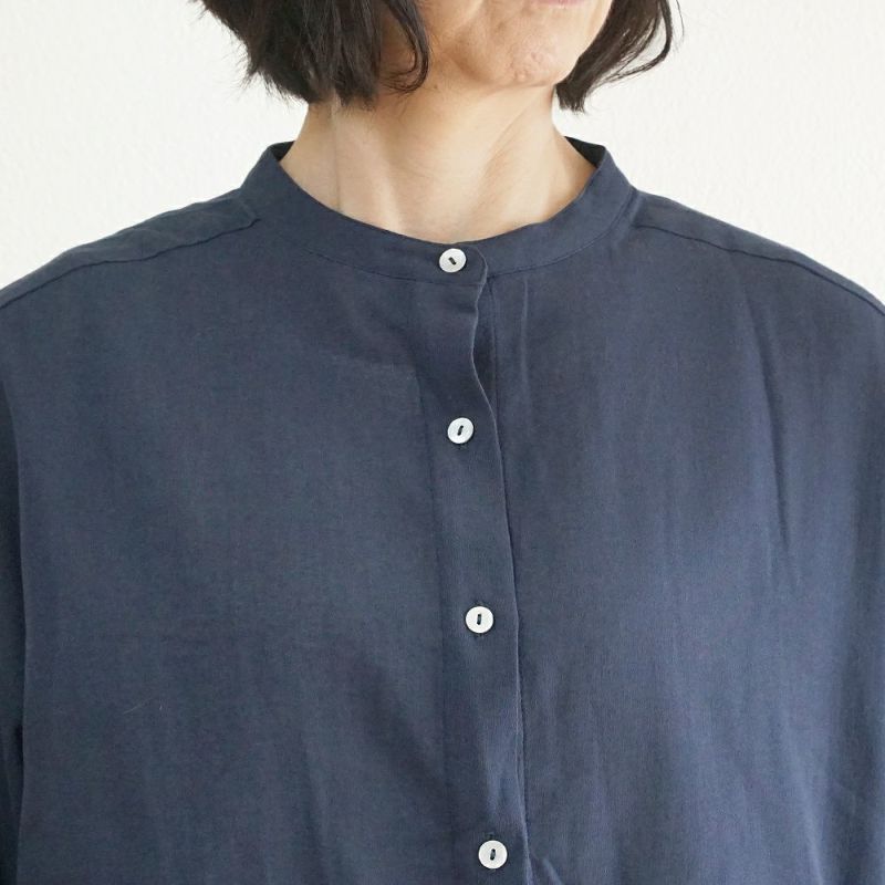 Branch m‘.,ブランチエム,ナチュラル,30代,40代,50代,60代,コットン,綿,ゆったり,ブラウス,コットンブラウス,バンドカラーブラウス,スタンドカラーブラウス,コットンシャツ,シャツ,５分袖,コットンボイルガーゼ,