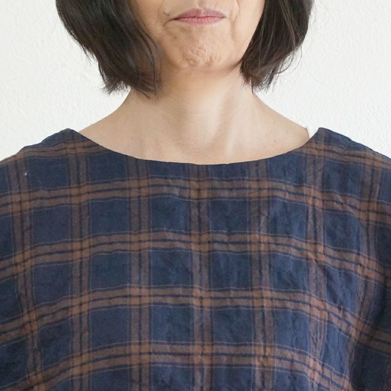Branch m‘.,ブランチエム,ナチュラル,30代,40代,50代,60代,コットン,ゆったり,綿,チェック,ドルマンブラウス,ドルマンシルエット,チェックブラウス,シャーリングチェック,