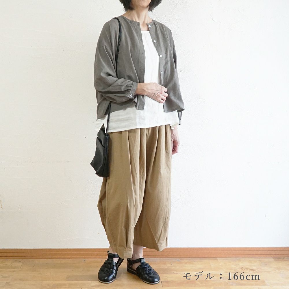 Branch m‘.,ブランチエム,ナチュラル,30代,40代,50代,60代,コットン,綿,ゆったり,ブラウス,コットンブラウス,綿ローン,東炊き,シアーブラウス,シアーシャツ,ノーカラーブラウス