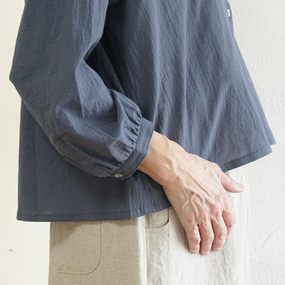 Branch m‘.,ブランチエム,ナチュラル,30代,40代,50代,60代,コットン,綿,ゆったり,ブラウス,コットンブラウス,綿ローン,東炊き,シアーブラウス,シアーシャツ,ノーカラーブラウス