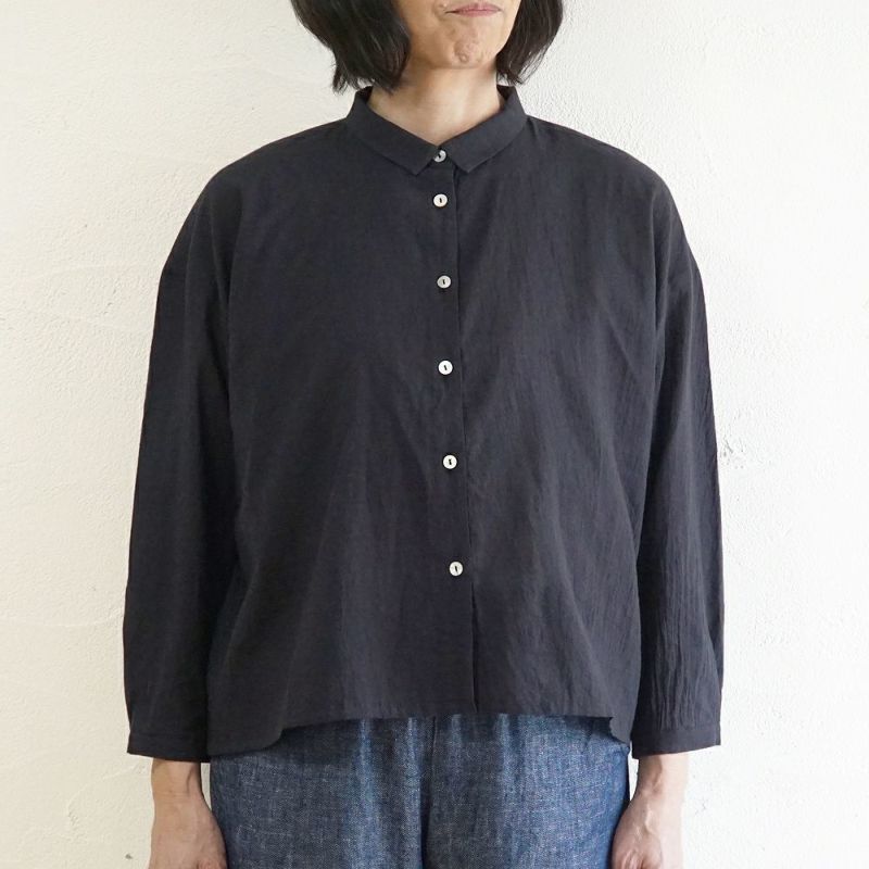 Branch m‘.,ブランチエム,ナチュラル,30代,40代,50代,60代,コットン,綿,ゆったり,ブラウス,コットンブラウス,綿ローン,東炊き,シアーブラウス,シアーシャツ,ノーカラーブラウス