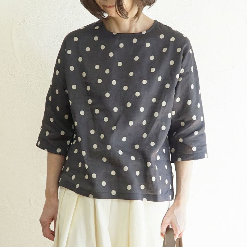 Branch m‘.,ブランチエム,ナチュラル,30代,40代,50代,60代,リネン,ゆったり,ブラウス,リネンブラウス,プルオーバーブラウス,プルオーバー,水玉,水玉ブラウス,ドット柄,ドット柄ブラウス 